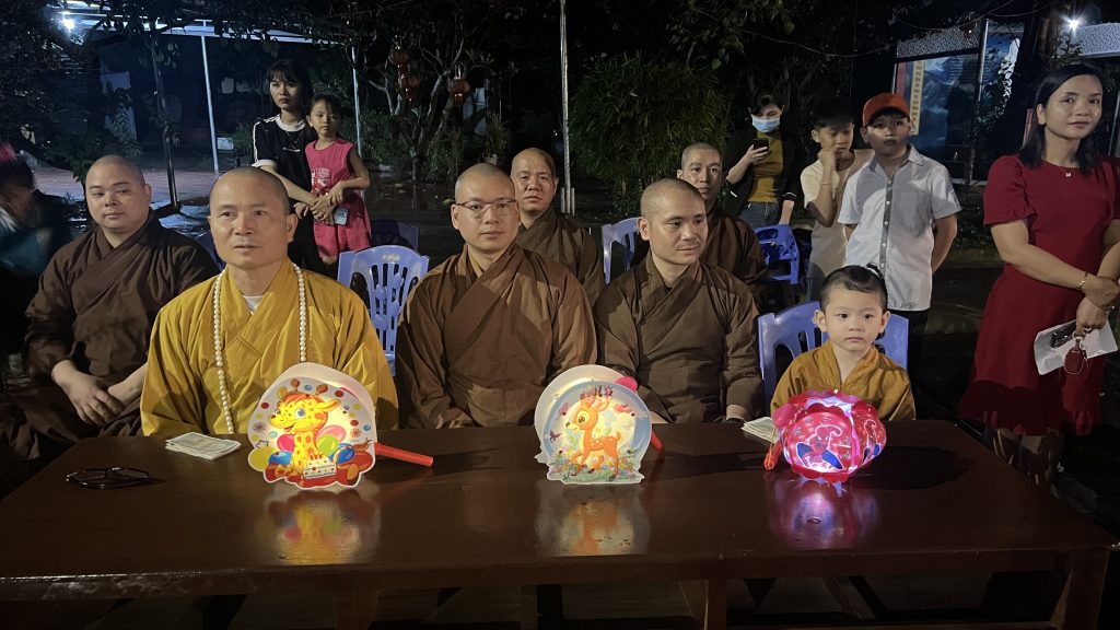 hoangphapdantoc.com